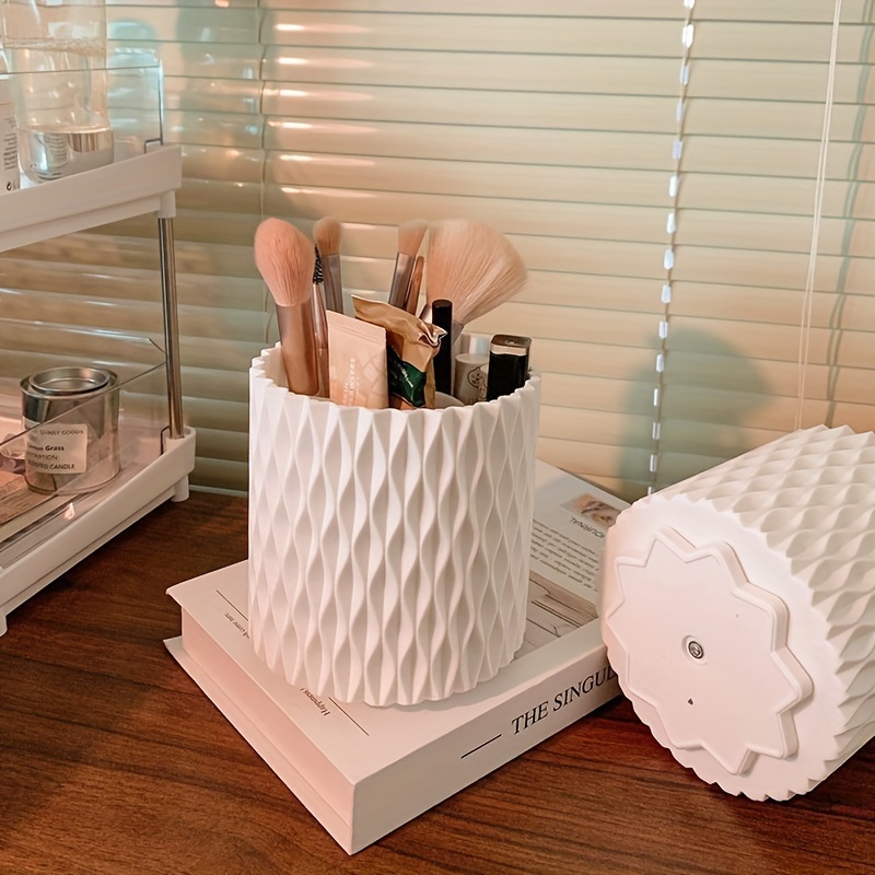 Desktop 360Rotating Cosmetic S - Blush Brush Kabuki 评论和价格