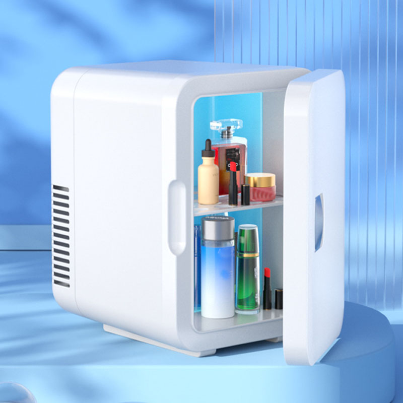 ​​2025 New 4L Portable Car Min - Beauty Makeup Fridge 评论和价格